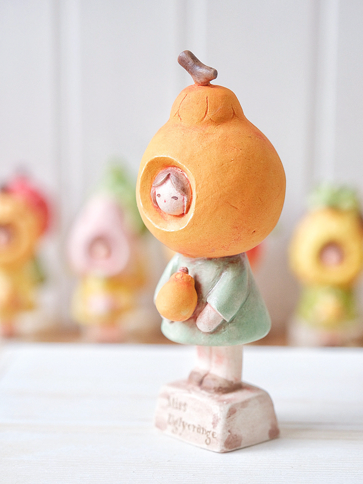 Ms. Tangerine