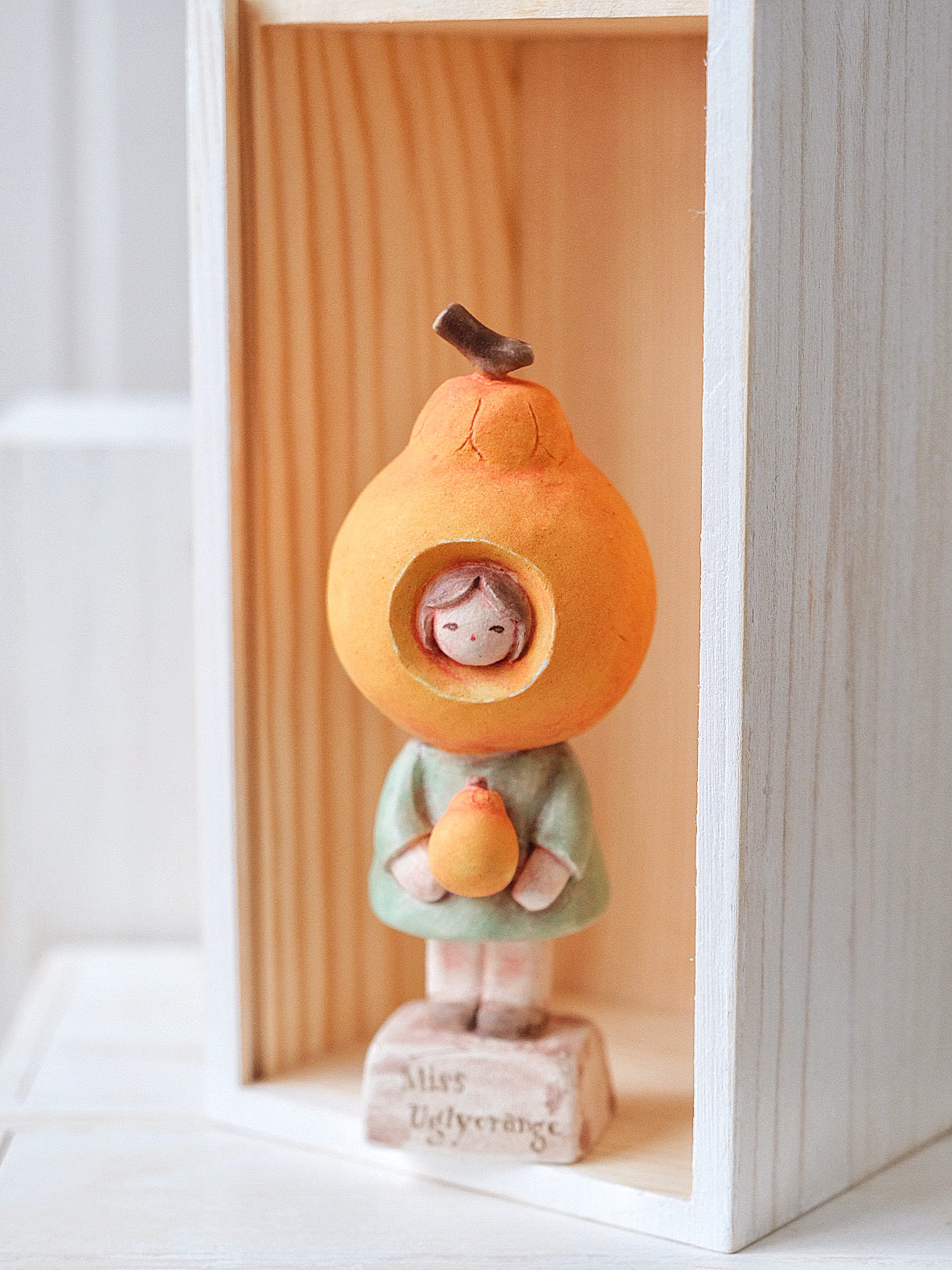 Ms. Tangerine